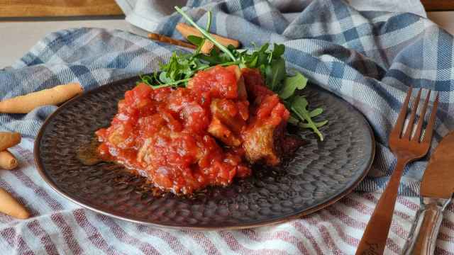 Magro con tomate, un clásico de la gastronomía española (vídeo 3)
