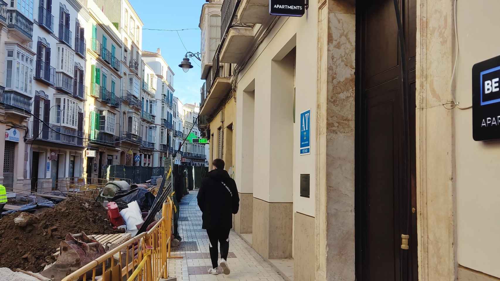 Uno de los edificios destinados a apartamentos turísticos en calle Carretería, en el Centro de Málaga.