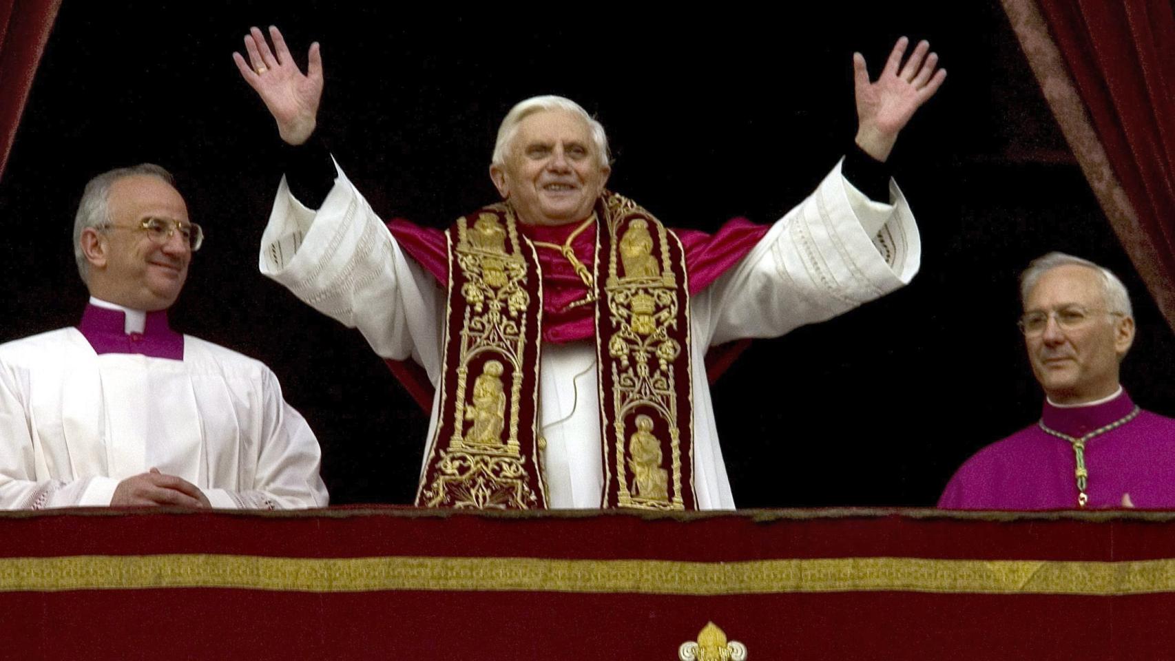 Joseph Ratzinger, el Papa de la ortodoxia cristiana que no pudo con el ...