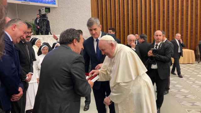 El Papa Francisco recibe a una delegación de Asaja encabezada por Pedro Barato
