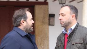 Paco Núñez (izquierda) y Javier Navarro (derecha) en Tomelloso.