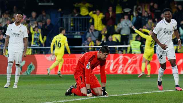 Courtois se lamenta tras un gol del Villarreal