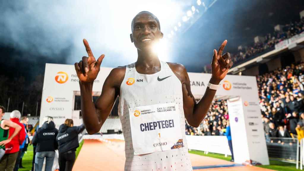 el ugandés Joshua Cheptegei, ganador de la Nationale-Nederlanden San Silvestre Vallecana de 2022.