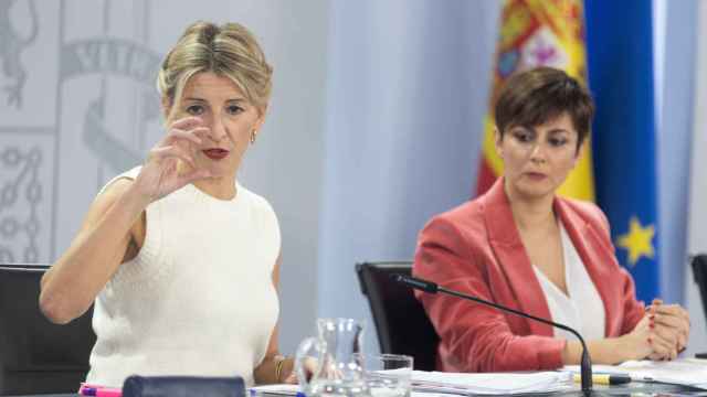 La vicepresidenta segunda y ministra de Trabajo y Economía Social, Yolanda Díaz, durante una rueda de prensa posterior al Consejo de Ministros, a 10 de enero de 2023, en Madrid (España).