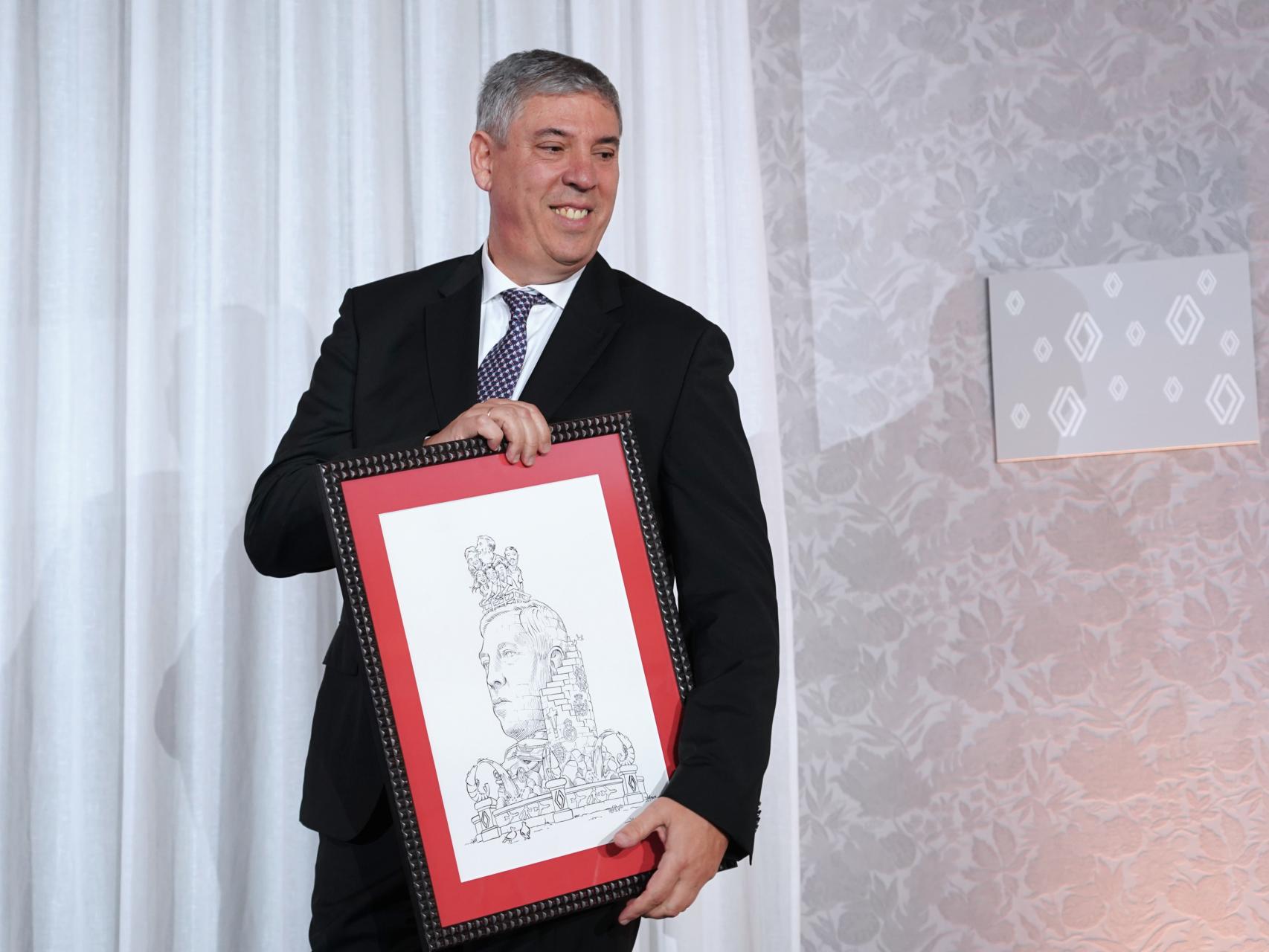 El presidente de Renault España, José Vicente de los Mozos, durante su acto de homenaje, este martes.