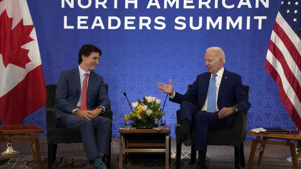 Justin Trudeau y Joe Biden.