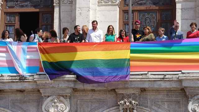 Imagen del día del Orgullo de 2018 en el Ayuntamiento de Valladolid.