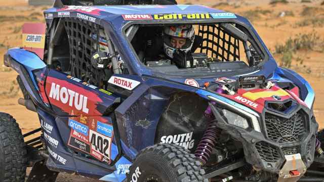 Gerard Farrés durante una etapa en el Rally Dakar 2023