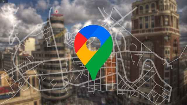 Madrid de fondo en un fotomontaje con el logo de Google Maps.