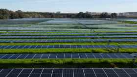 Imagen de una de las plantas solares que gestiona Auila Clean Energy en España