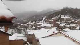 Ferreras del Puerto amanece con un gran manto de nieve