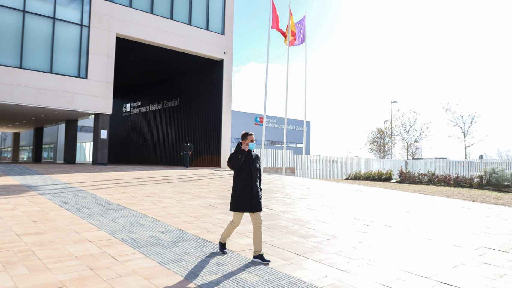 El Zendal, campo de batalla contra Ayuso: Más Madrid y PSOE critican su gestión y los contratos "a dedo" thumbnail