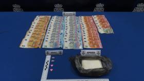 Dinero y droga incautada por la Policía Nacional de Valladolid.