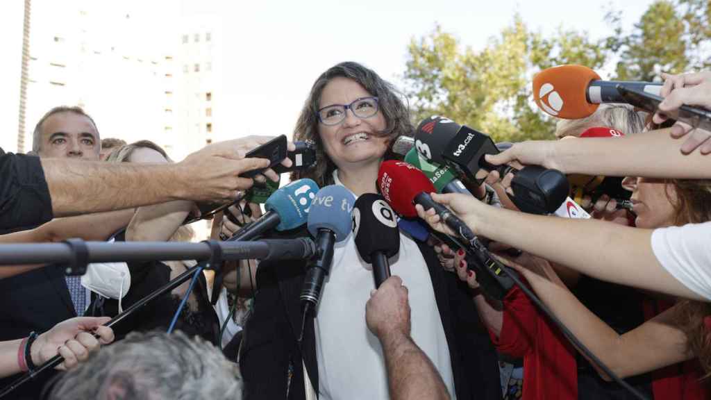 La exvicepresidenta valenciana Mónica Oltra tras declarar en el juzgado.