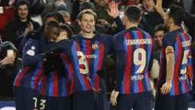 Los jugadores del Barcelona celebran el gol ante la Real Sociedad.