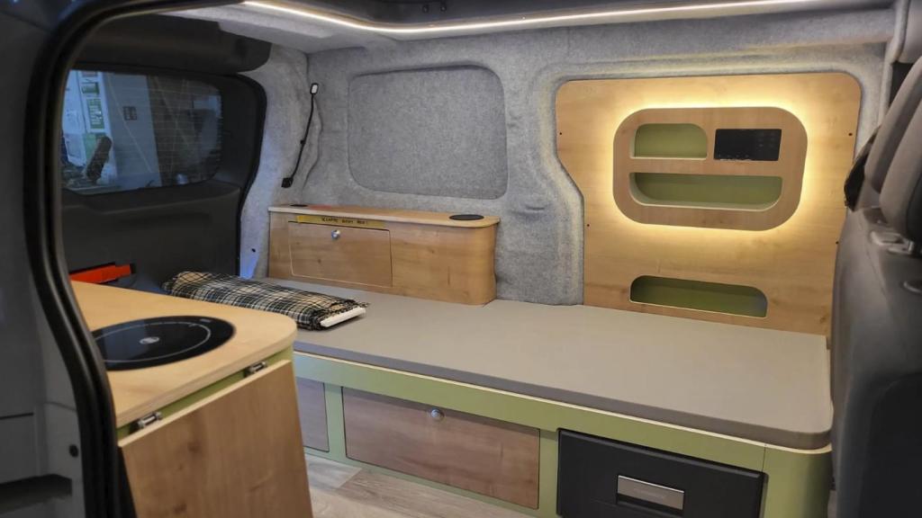 La furgoneta camper.