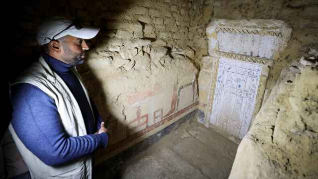 Una de las nuevas tumbas halladas en Saqqara. Foto: Mohamed Abd El Ghany (Reuters)