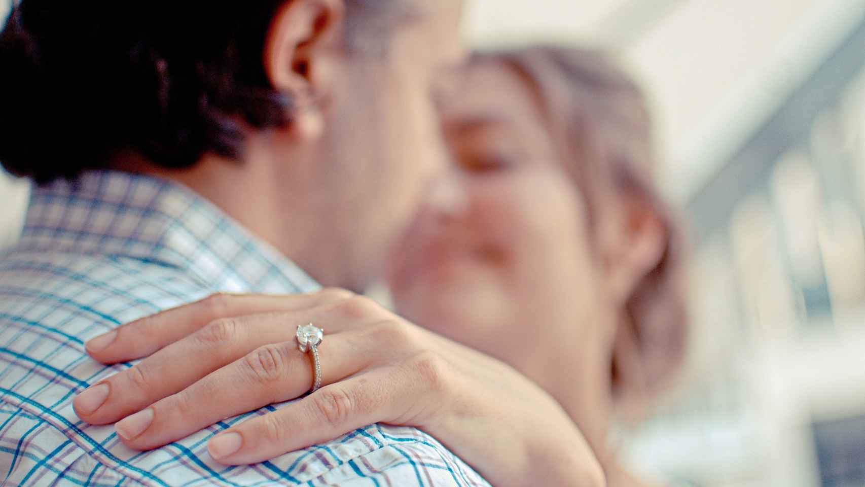 Una juez decidirá si una novia debe devolver un anillo de diamantes de   € al no haber boda