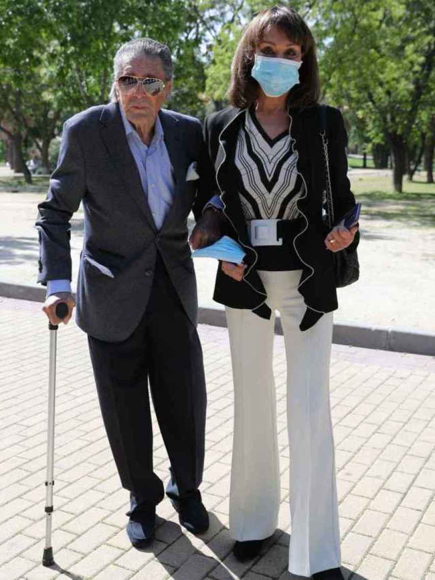 Jaime Ostos junto a su mujer, María Ángeles Grajal, un año antes de su muerte.