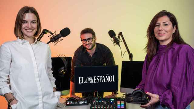 Sofía Torres, presentadora de 'La Semanal'; Jorge Raya, director de 'Frecuencia Moderada' y 'El Foco' y 'Puri' Beltrán, presentadora de 'En la Sabana'.