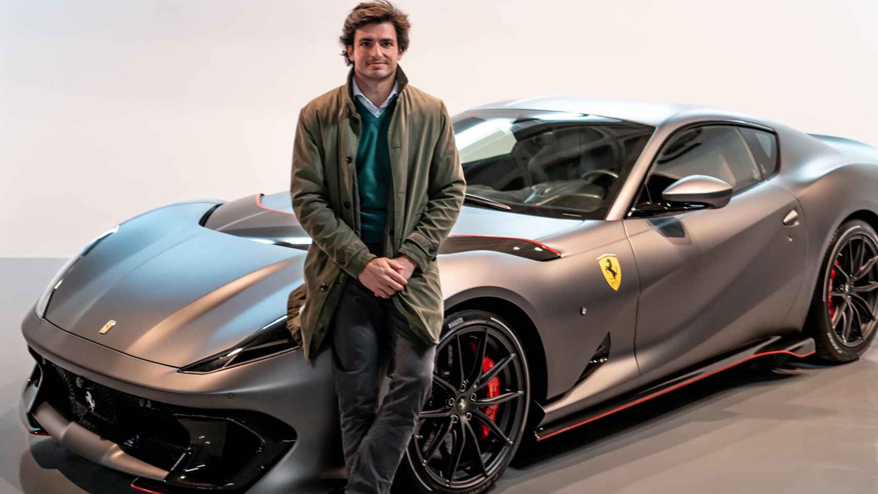 Este Ferrari ha sido el primer coche que Carlos Sainz se ha comprado con su sueldo de piloto