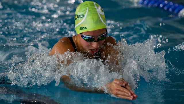 Paula Ruiz durante una prueba de natación