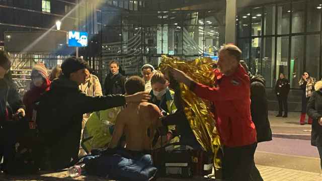 Imagen del joven herido en el ataque en Bruselas difundida en redes sociales.