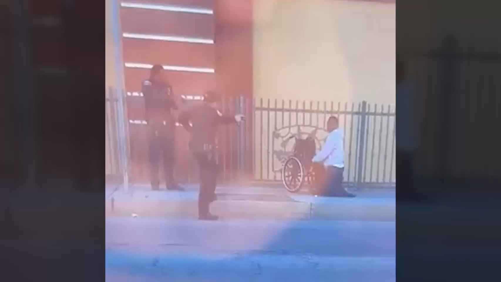 La Policía mata a un hombre negro en silla de ruedas en California