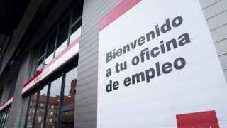 España destruye más de 215.000 empleos y el paro registrado aumenta en 70.700 personas en enero