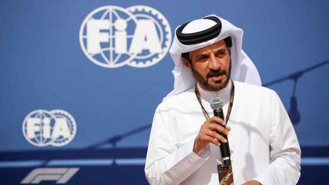 Ben Sulayem, presiente de la FIA, durante un acto
