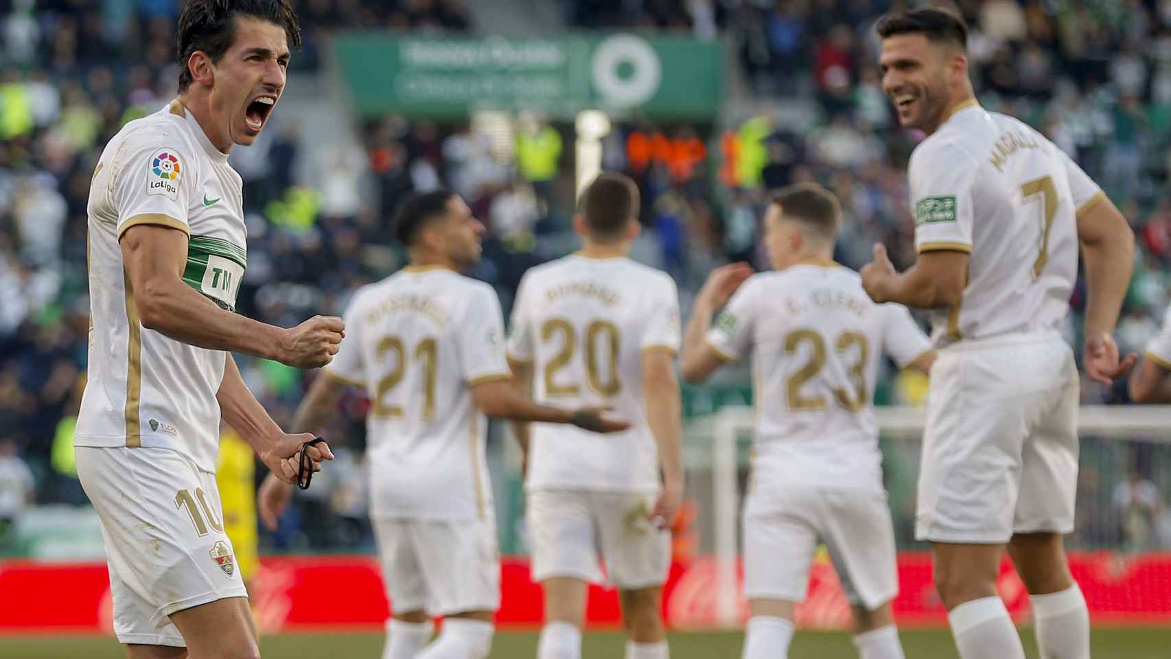 Pere Milla celebra un gol ante el Villarreal