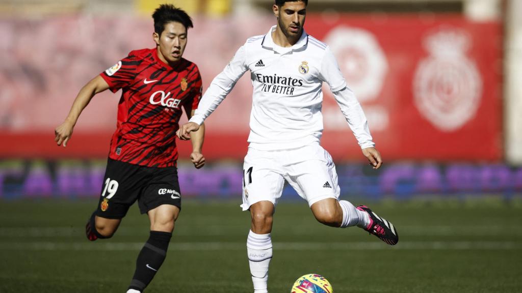 Marco Asensio, conduciendo el balón en su último partido.