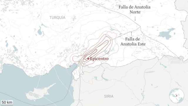 La falla de Anatolia Este en Turquía y la localización del terremoto.