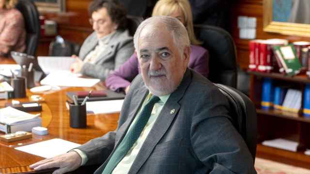 El presidente del TC, Cándido Conde-Pumido, en el pleno del tribunal, en una imagen de archivo.