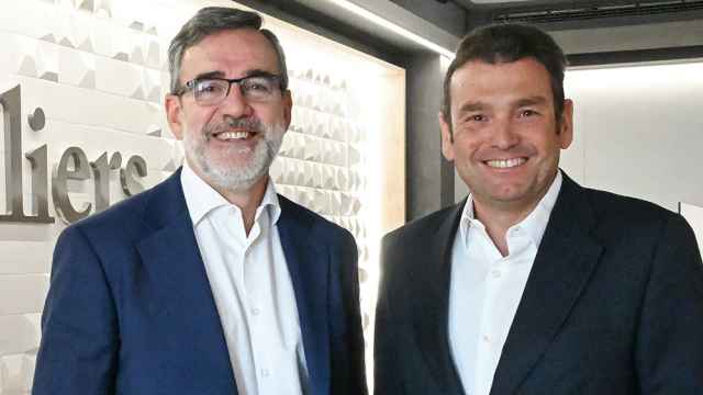 Mikel Echavarren, presidente y CEO de Colliers Iberia (izquierda) y Joan García, director general y partner y de Colliers Spain.