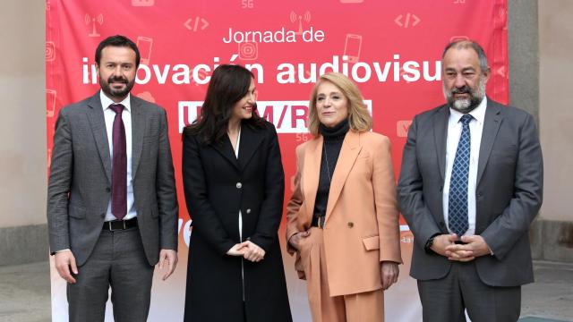 Firma del convenio entre la UCLM y RTVE / foto: Óscar Huertas