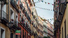 Edificios en una calle de Lavapiés, Madrid.