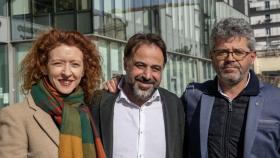 La concejala de CS en el Ayuntamiento de Salamanca Ana Suárez y el coordinador provincial de CS y secretario de organización de CS en Castilla y León, Manuel Hernández, comparecen en rueda de prensa acompañando a Fernando Castaño.