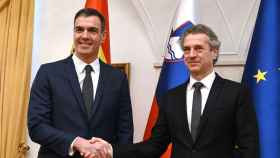 El presidente del Gobierno, Pedro Sánchez, y el primer ministro de Eslovenia, Robert Golob.