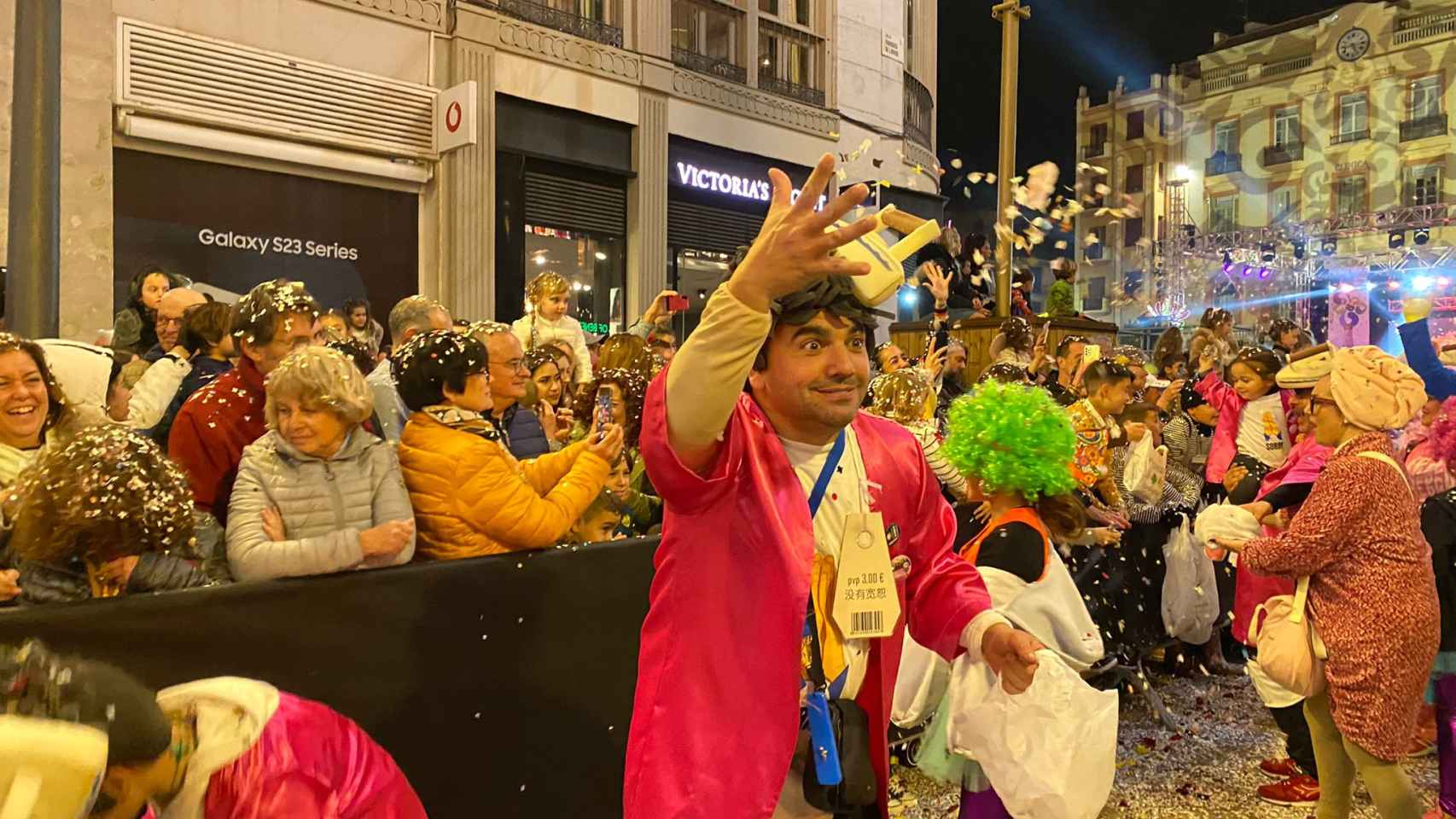 La noche del sábado de carnaval en el Centro de Málaga, en imágenes