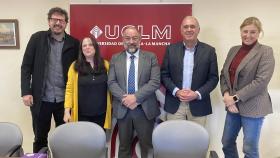 El Aula de Innovación e Inclusión Social presenta sus acciones 2023 al rector de la UCLM