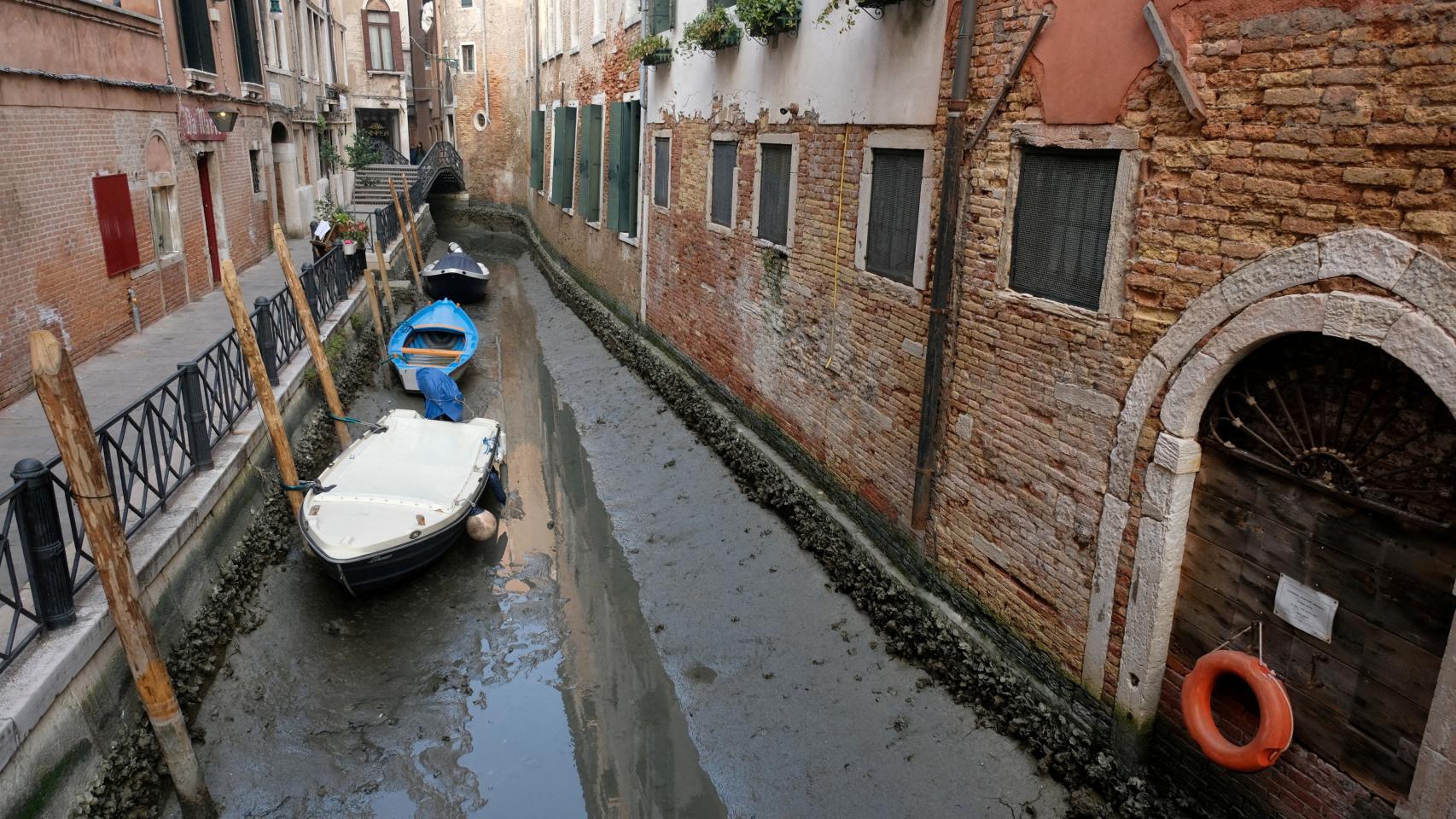 El Impactante Estado De Los Canales De Venecia Por La Sequ A   743185703 231076872 1706x960 