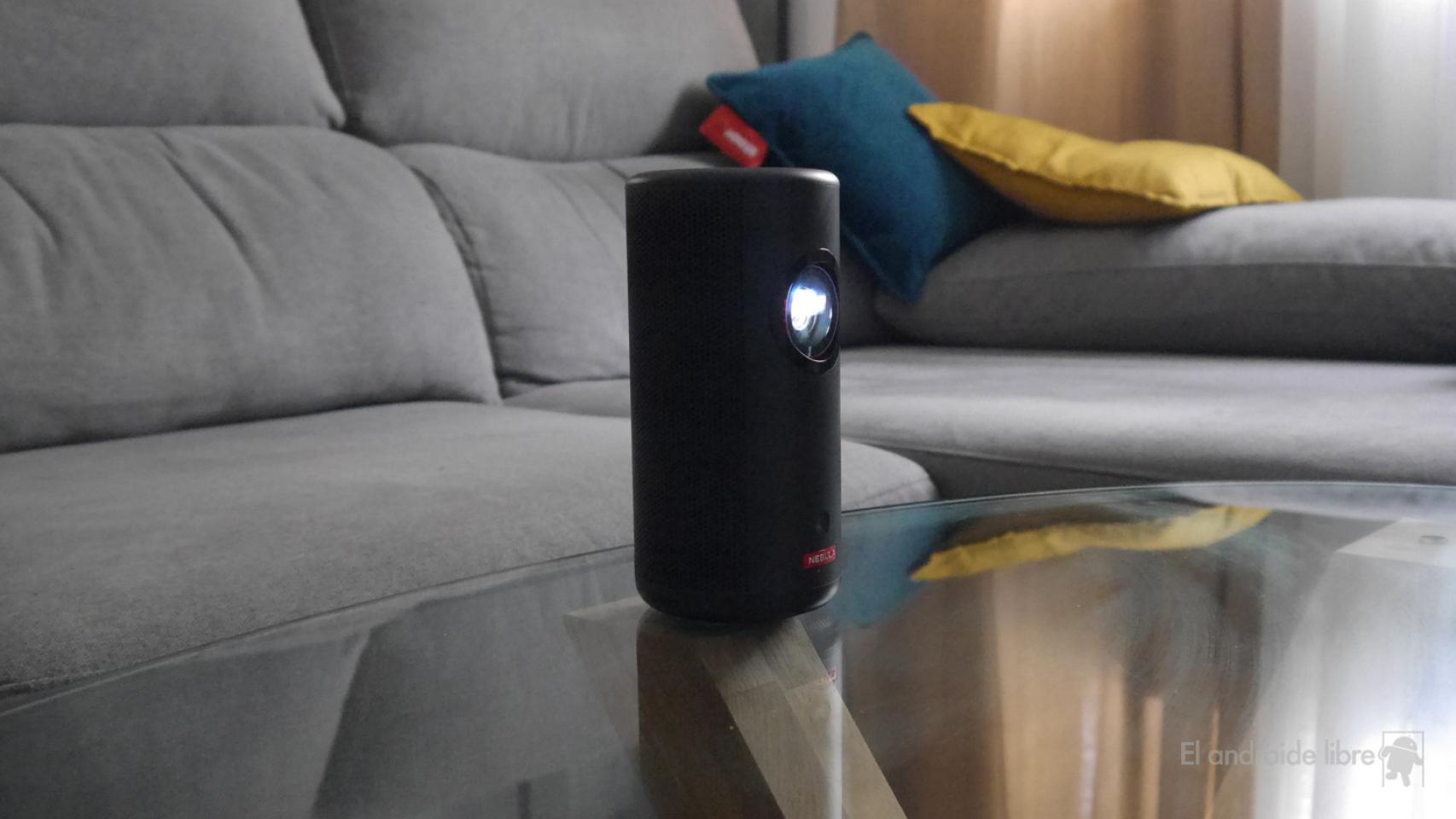 Nebula Capsule, el nuevo proyector portátil de Anker