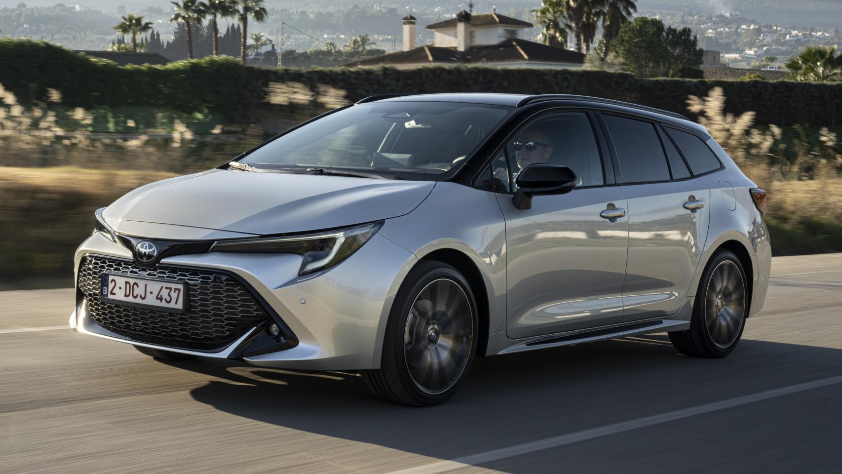 Probamos el Toyota Corolla 2023: más capaz, más potente y con consumos  infalibles