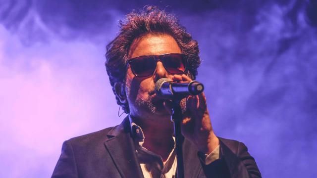 Andrés Calamaro en un concierto en Valladolid (2016). Foto: Rubén Ortega (CC-BY-SA)