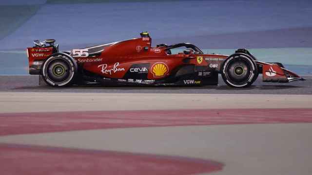 El Ferrari de Carlos Sainz Jr., en el Gran Premio de Bahrein de la F1 2023