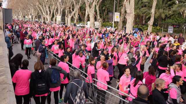 Un momento de la IX Carrera Mujeres contra el Cáncer ciudad de Málaga.