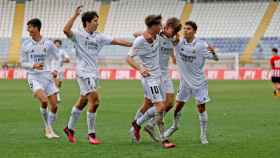 Los jugadores del Juvenil A del Real Madrid, celebrando el gol de Nico Paz en la Copa del Rey 2022/2023