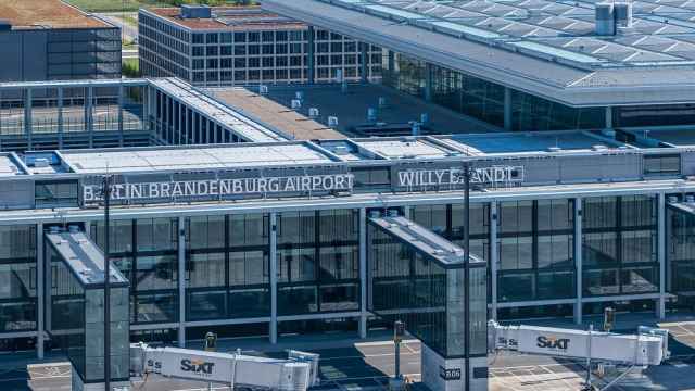 Un sindicato convoca huelga en cuatro aeropuertos alemanes para el lunes