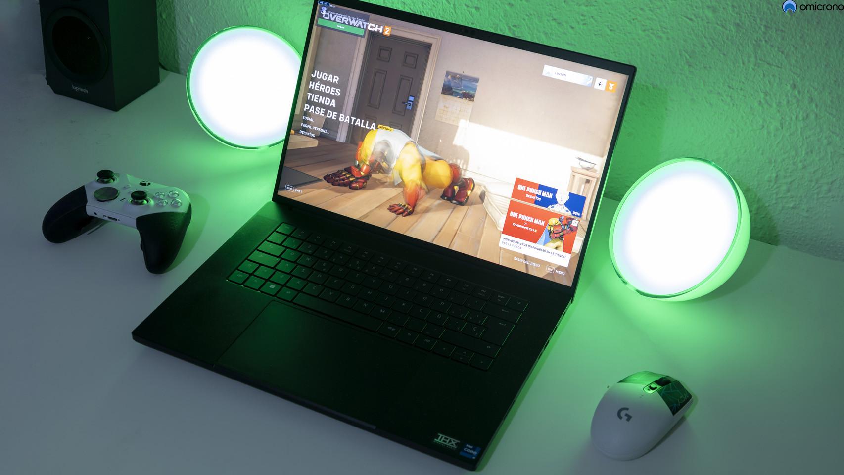 Razer Blade 16.
